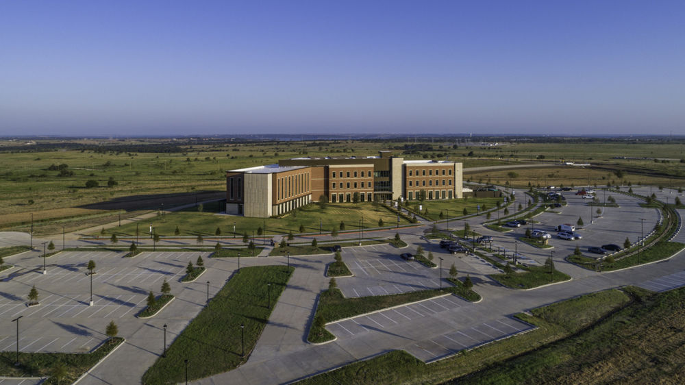 德州 Tarleton State University 新教学楼 | 融入社区，展现历史与未来