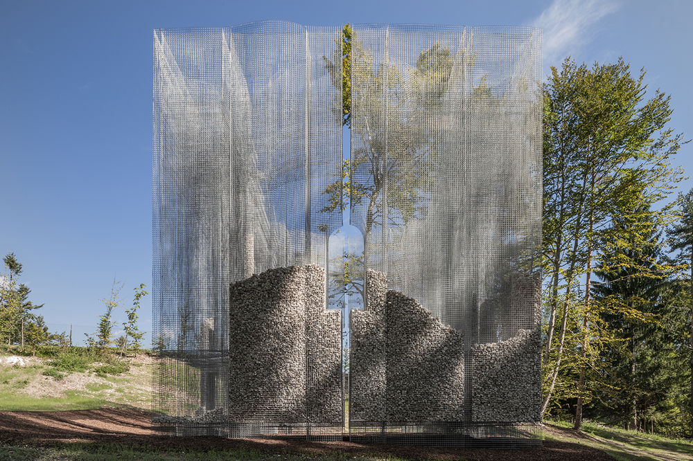 共生之境 | 意大利艺术家 Edoardo Tresoldi 新作解读
