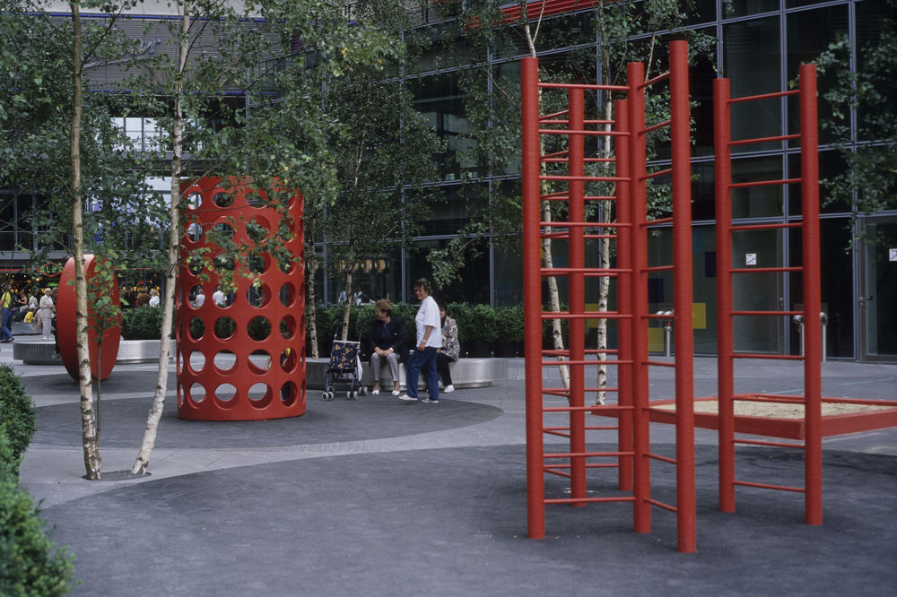 柏林索尼中心 | 公共广场与建筑融合的设计典范