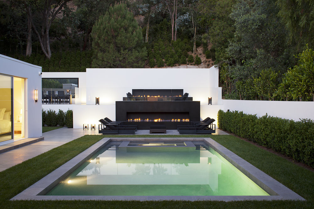 Hollywood Hills Jennifer Post Design