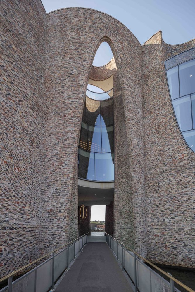 丹麦 Fjordenhus 城堡式现代建筑
