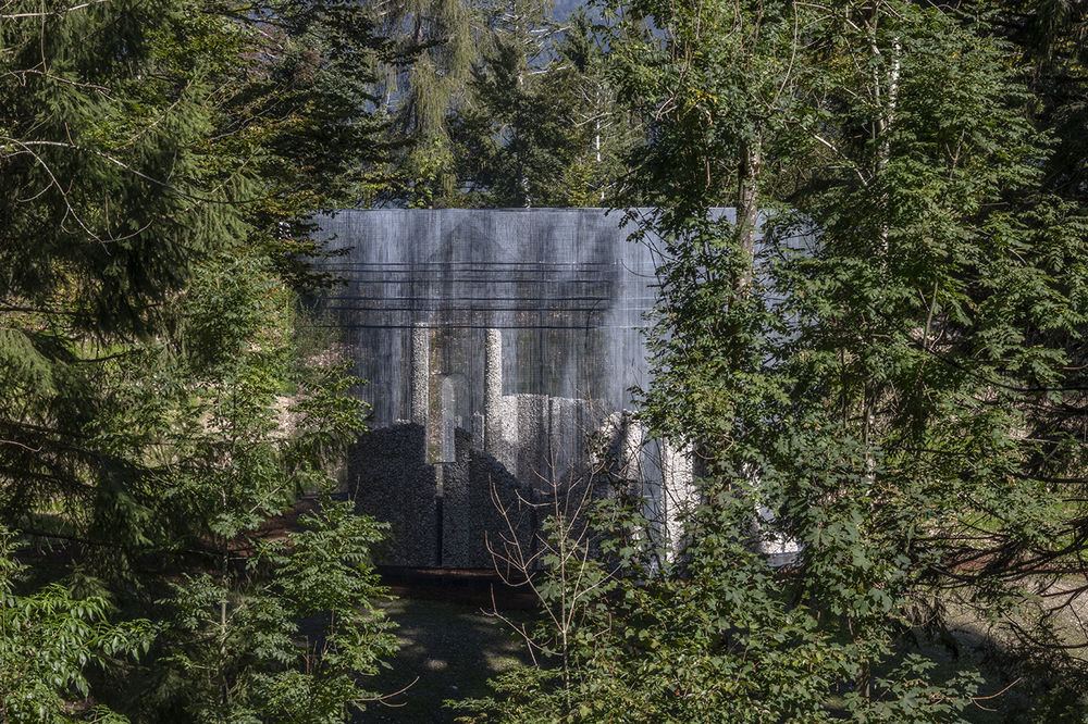 共生之境 | 意大利艺术家 Edoardo Tresoldi 新作解读