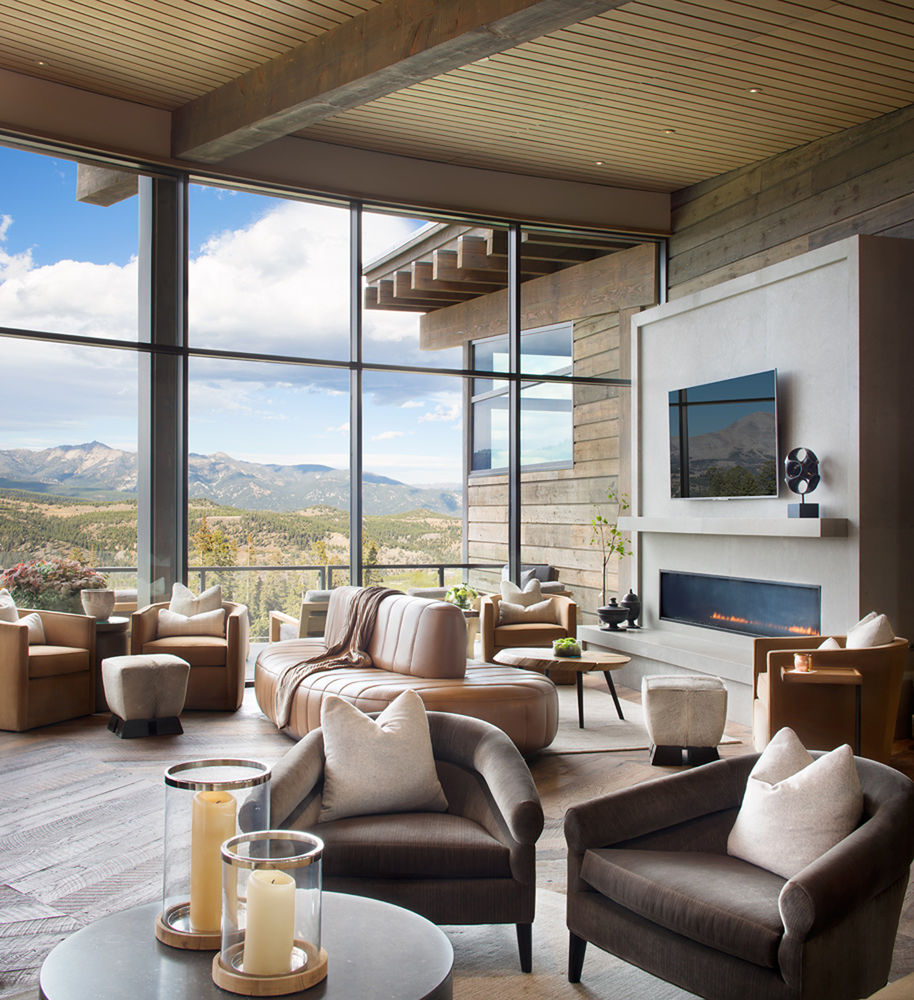 GOLF CLUBHOUSE Denton House