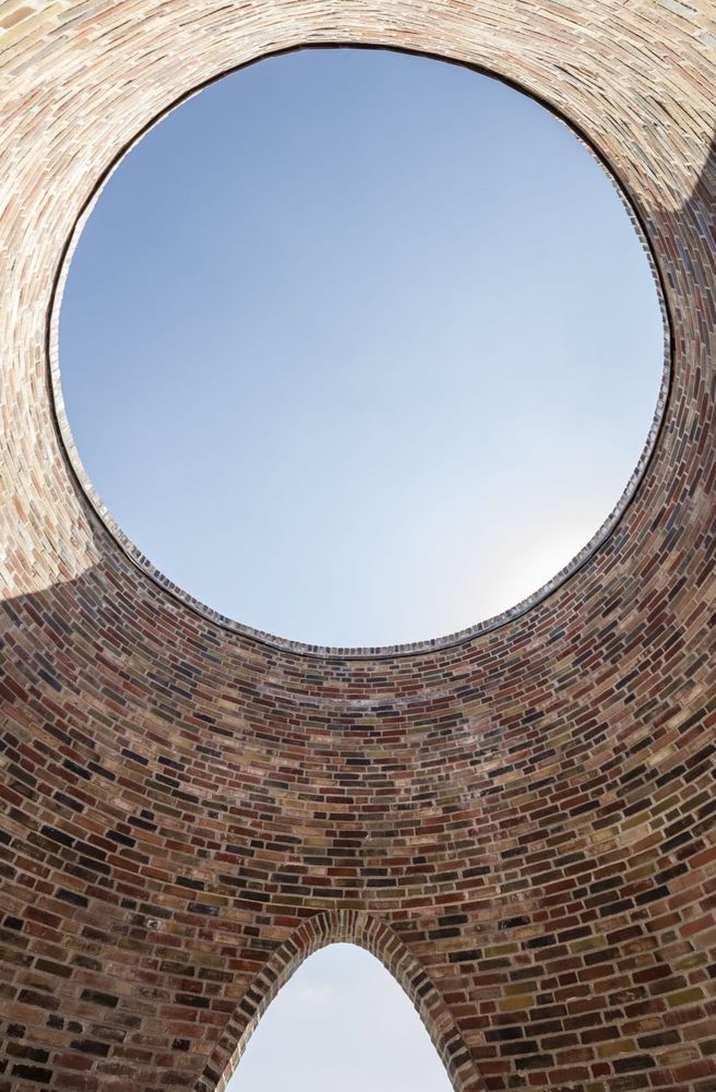 丹麦 Fjordenhus 城堡式现代建筑