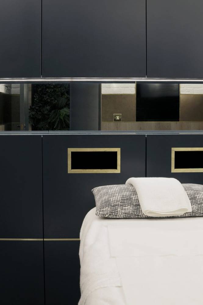 Urbana Clinic 丨Kingston Lafferty Design丨牙买加