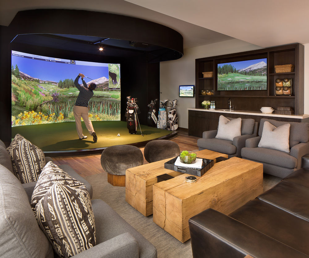 GOLF CLUBHOUSE Denton House