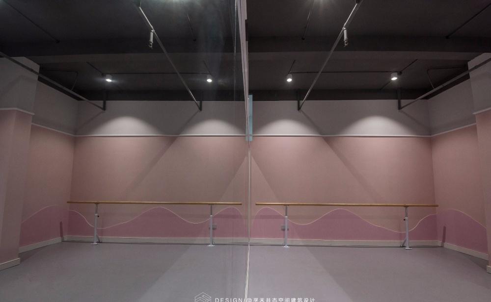 粉色绿意共舞，孚禾共态空间建筑设计展现舞蹈魅力