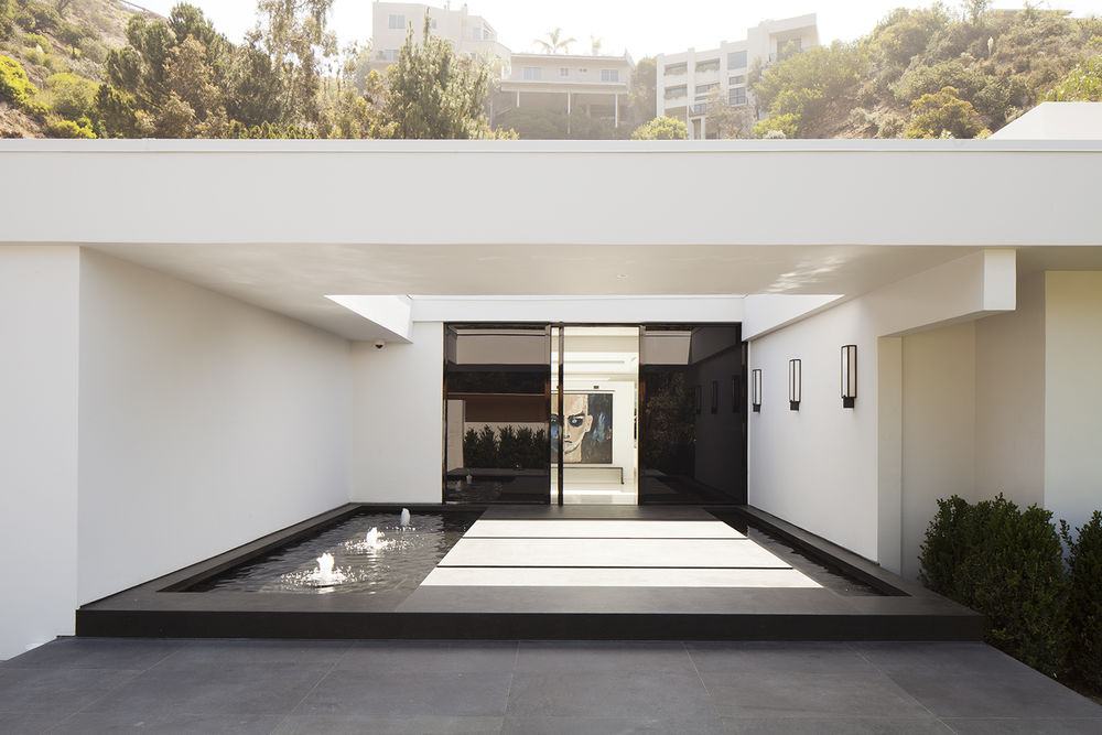 Hollywood Hills Jennifer Post Design