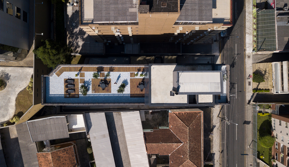 Curitiba 公寓建筑，融入城市景观与 High Line Park 的和谐之作