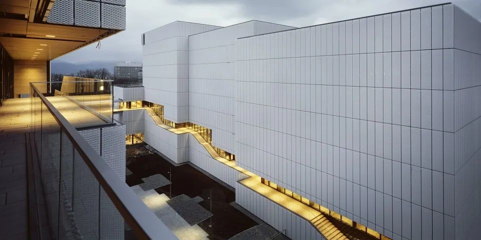 隈研吾新作 | Grand morillon 学生宿舍，建筑与人行通道的完美融合