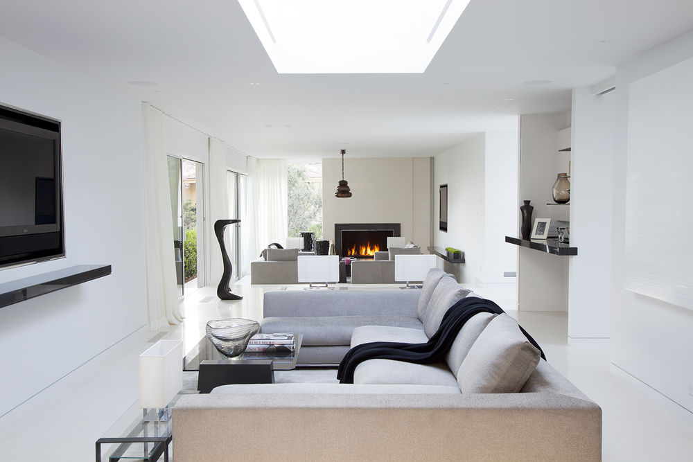 Hollywood Hills Jennifer Post Design