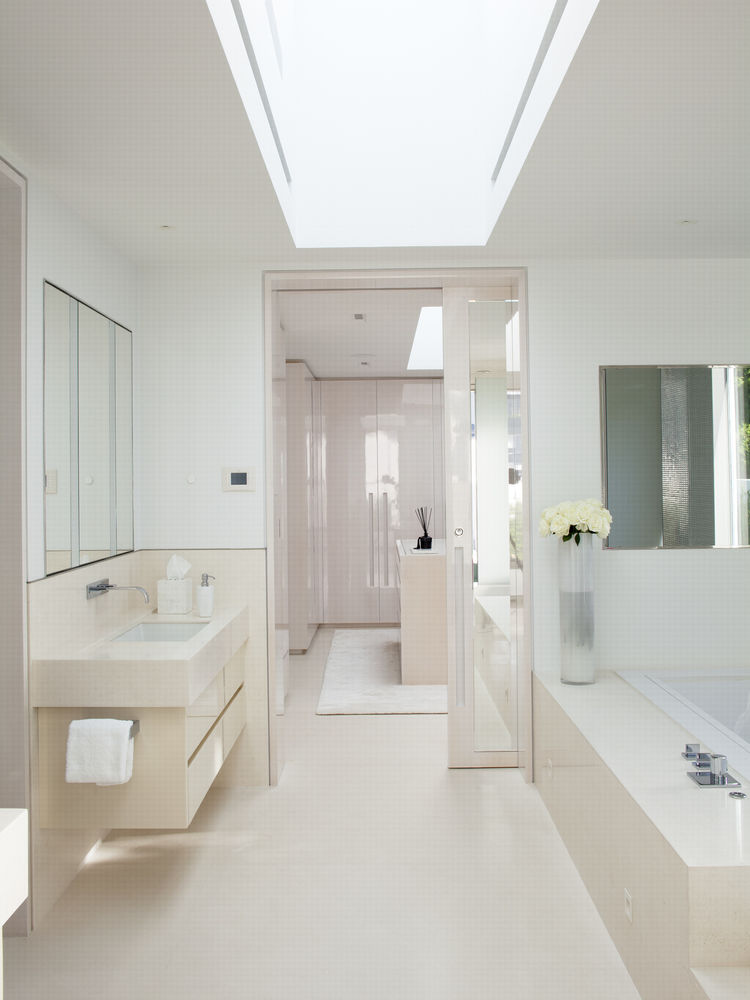 Hollywood Hills Jennifer Post Design