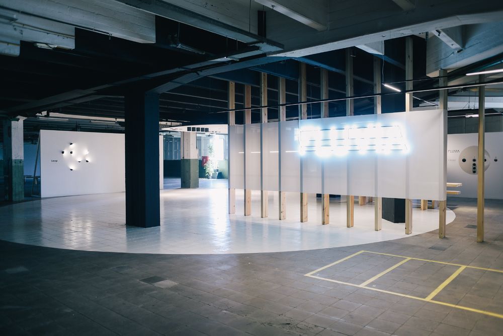 巴塞罗那 Fluvia 展厅——自然与科技的融合