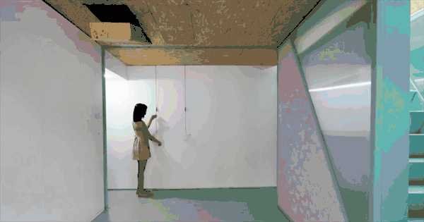 马德里阁楼住宅翻新 | 日常生活的舞台剧