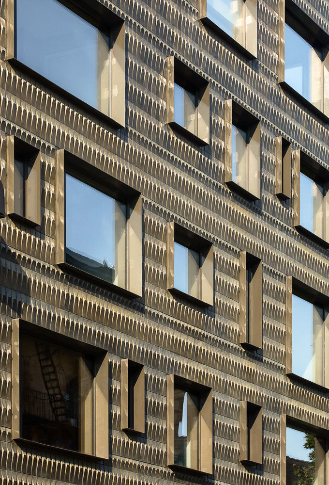 Pavel Bendov丨公寓建筑丨210 Pacific St by NAVA