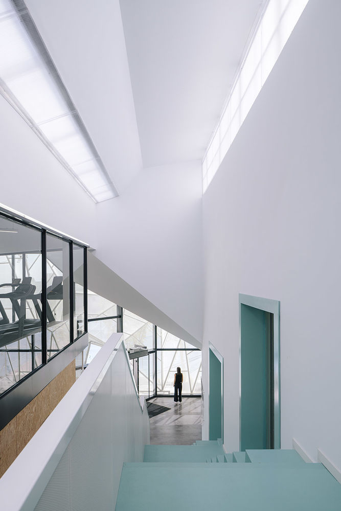 马德里 Las Eras 运动中心扩建项目，新型室内设计引领健身风潮