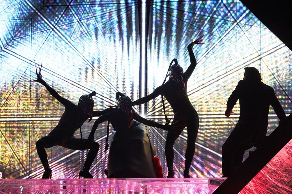 teamLab 打造数字化艺术舞台，《图兰朵》歌剧震撼日内瓦