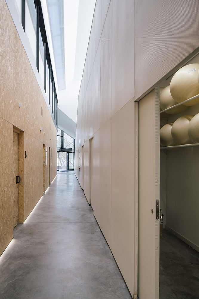 马德里 Las Eras 运动中心扩建项目，新型室内设计引领健身风潮