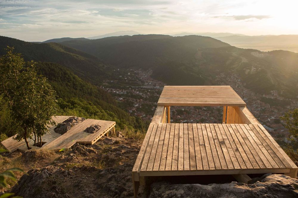 罗马尼亚 Brasov 自然保护区的生态建筑佳作