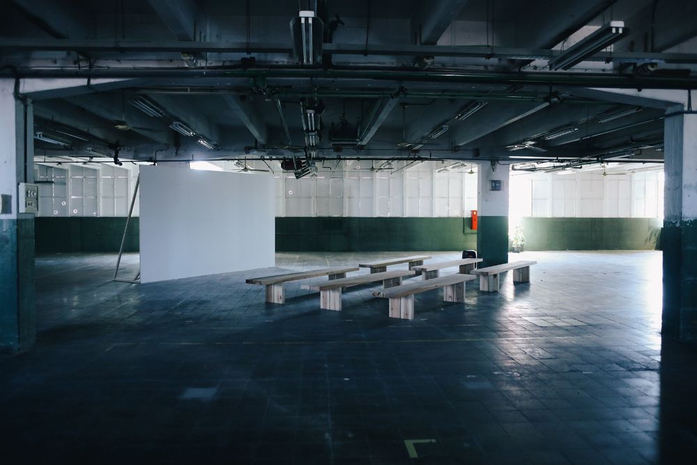 巴塞罗那 Fluvia 展厅——自然与科技的融合