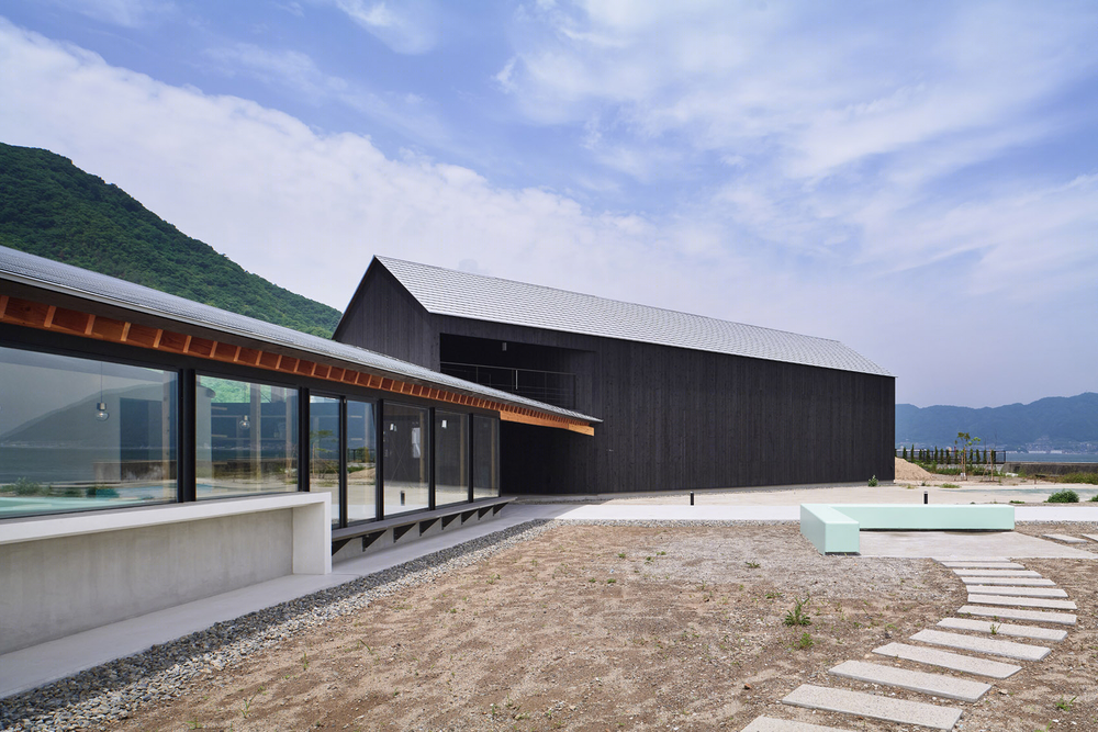 船坞遗迹上的 SETOUCHI JOZOJO 景观建筑