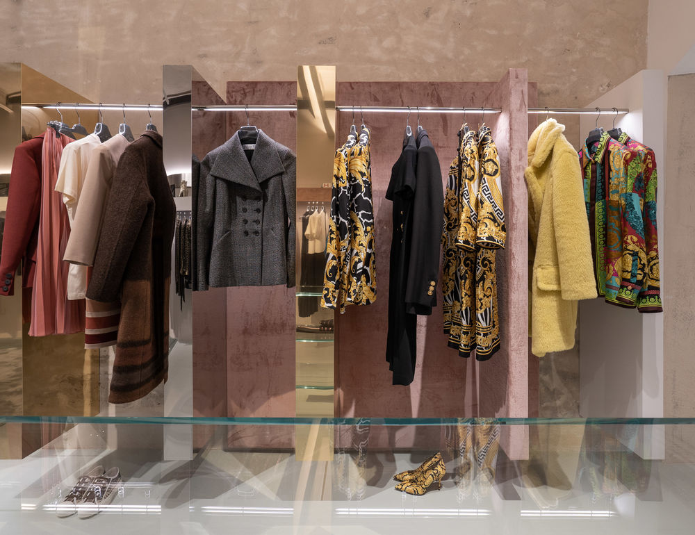 casavecchia丨服装店丨Mantovani