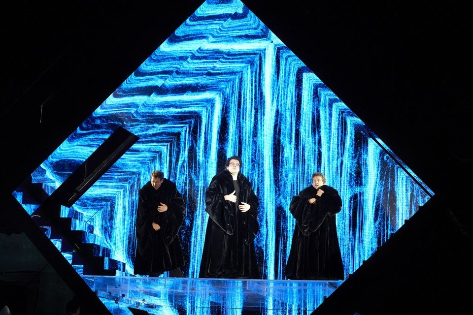 teamLab 打造数字化艺术舞台，《图兰朵》歌剧震撼日内瓦