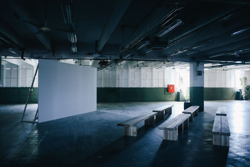 巴塞罗那 Fluvia 展厅——自然与科技的融合