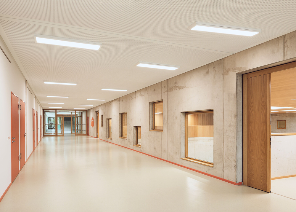 Sehw Architektur 打造德国埃森 Gustav Heinemann 综合学校，现代教育空间的完美典范