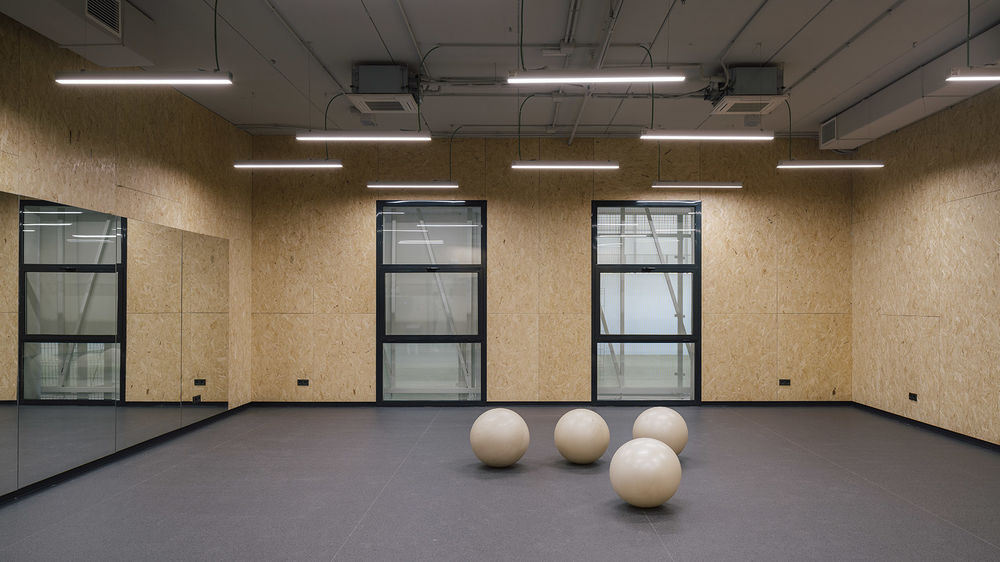 马德里 Las Eras 运动中心扩建项目，新型室内设计引领健身风潮