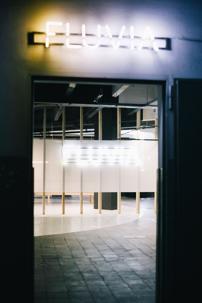 巴塞罗那 Fluvia 展厅——自然与科技的融合