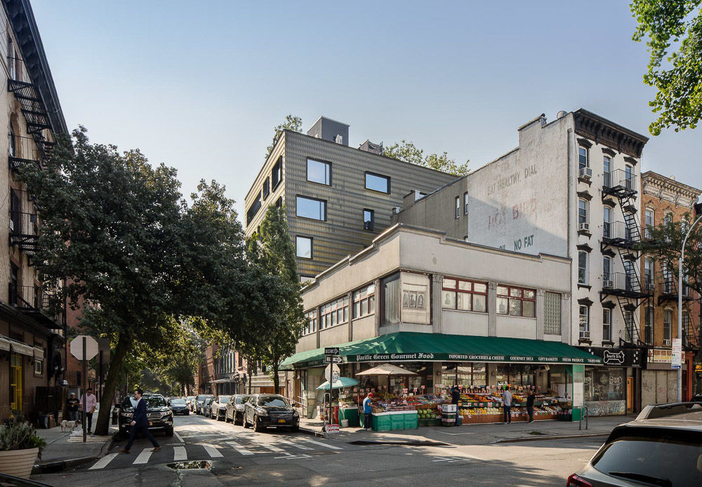 Pavel Bendov丨公寓建筑丨210 Pacific St by NAVA