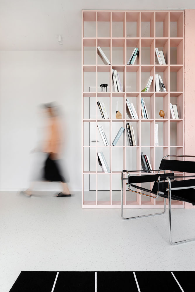 NIOLA | ater.architects 打造温馨明亮的现代家庭公寓