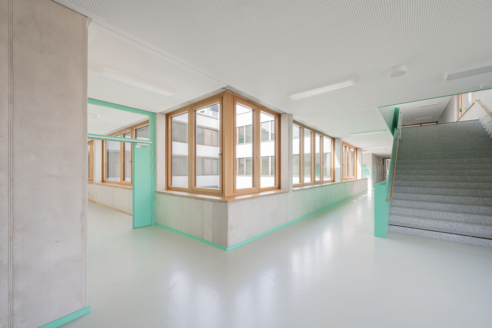 Sehw Architektur 打造德国埃森 Gustav Heinemann 综合学校，现代教育空间的完美典范