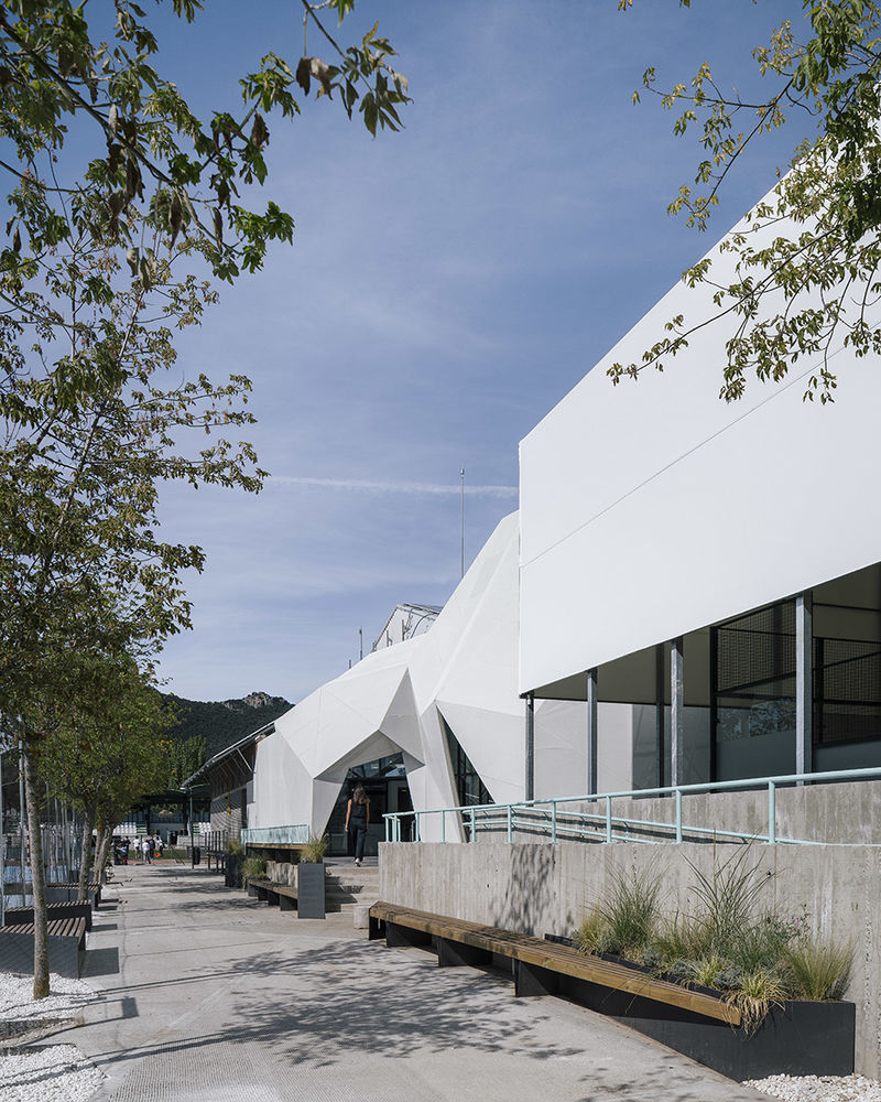 马德里 Las Eras 运动中心扩建项目，新型室内设计引领健身风潮