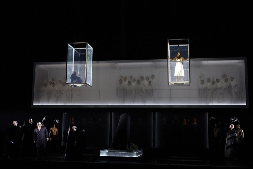 teamLab 打造数字化艺术舞台，《图兰朵》歌剧震撼日内瓦