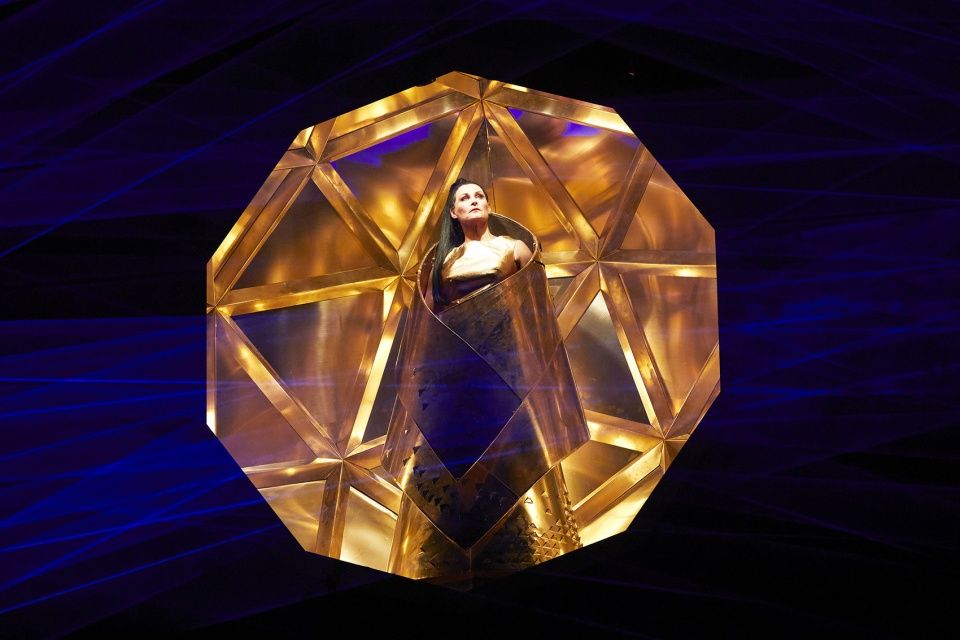 teamLab 打造数字化艺术舞台，《图兰朵》歌剧震撼日内瓦