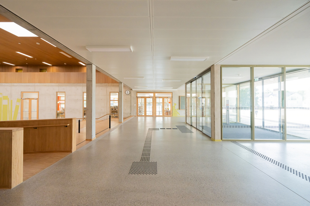 Sehw Architektur 打造德国埃森 Gustav Heinemann 综合学校，现代教育空间的完美典范