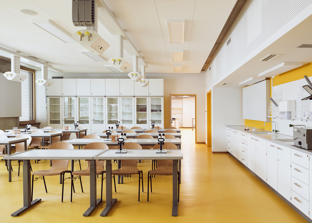 Sehw Architektur 打造德国埃森 Gustav Heinemann 综合学校，现代教育空间的完美典范
