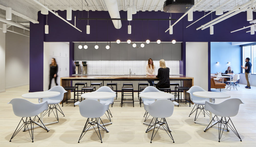 紫色调的创意天地——Vanco Offices 室内设计