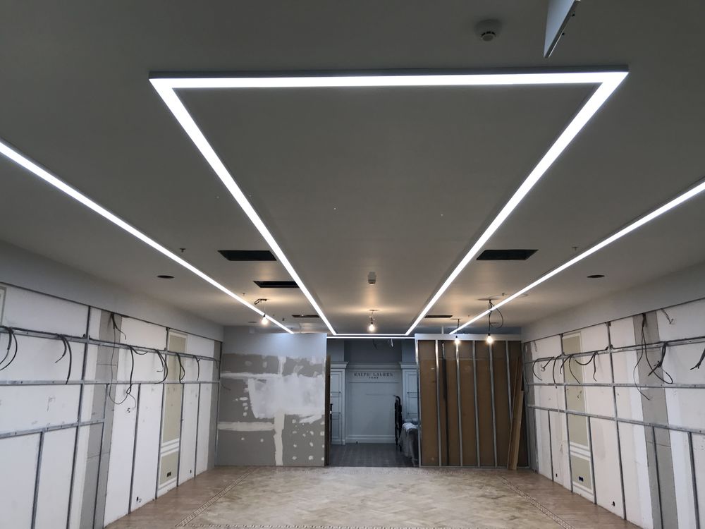 Barvikha 豪华床品店的光线艺术