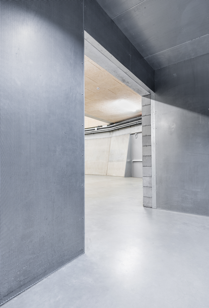 生态活动厅——融入 warehouse 风格的现代派对空间