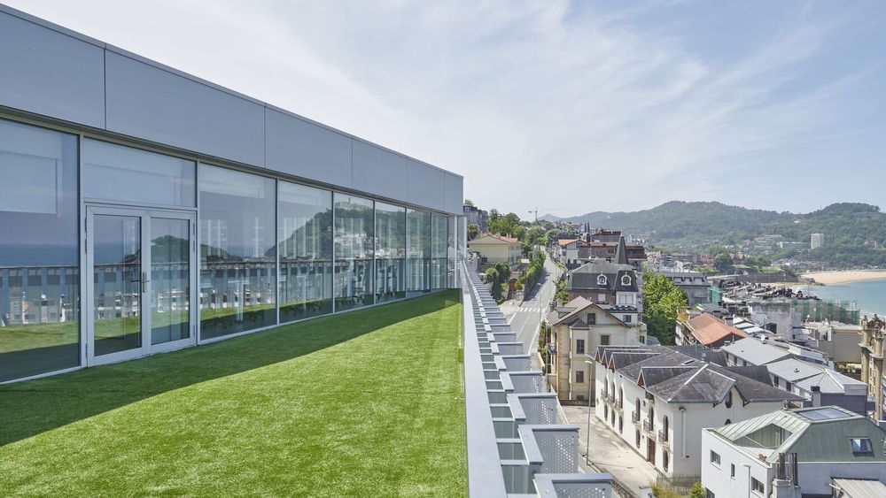 西班牙圣塞巴斯蒂安 Aldapeta María Ikastetxea 学校 | 现代教育建筑的典范
