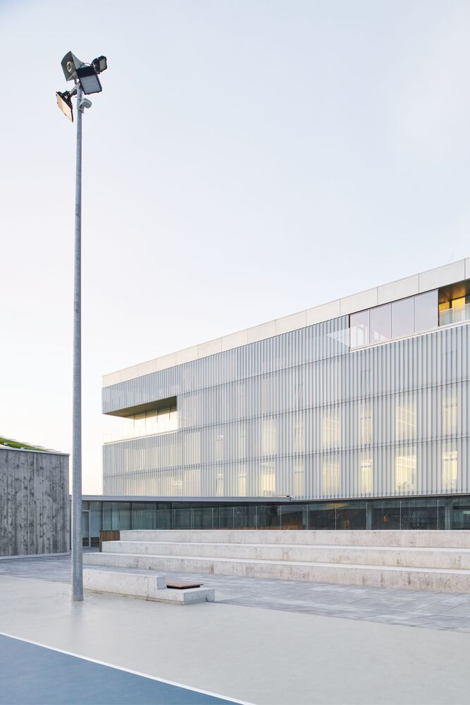 西班牙圣塞巴斯蒂安 Aldapeta María Ikastetxea 学校 | 现代教育建筑的典范