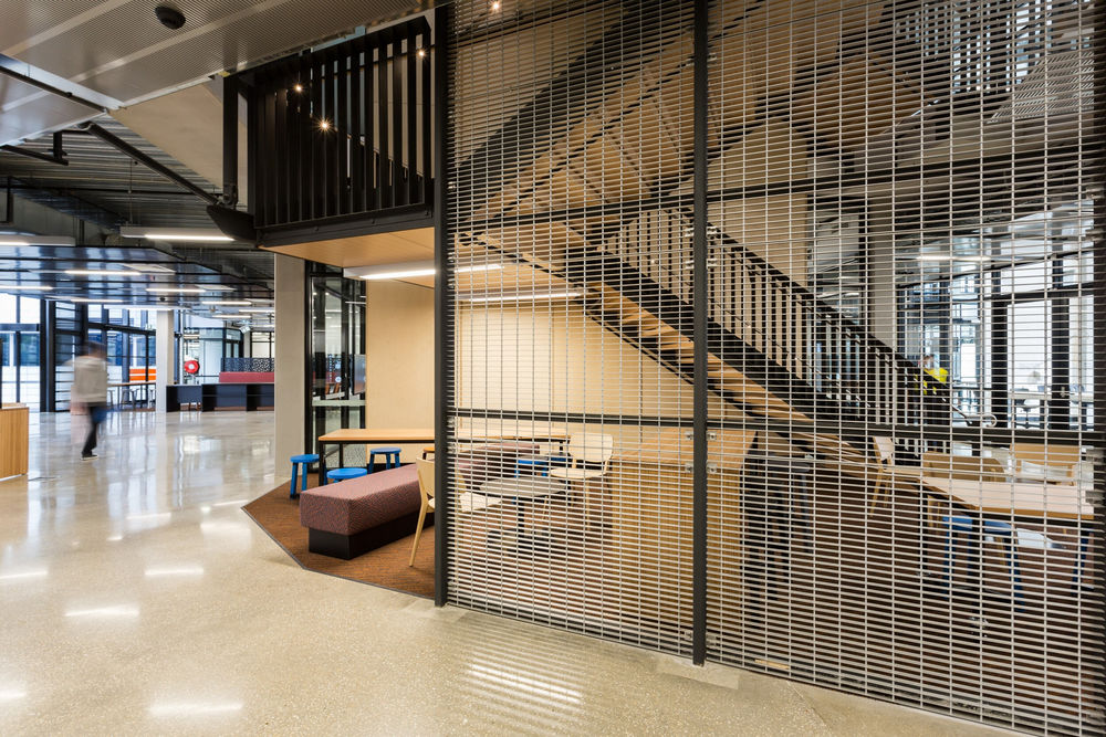 Deakin University CADET 教育中心 | 现代设计工程学习环境新定义