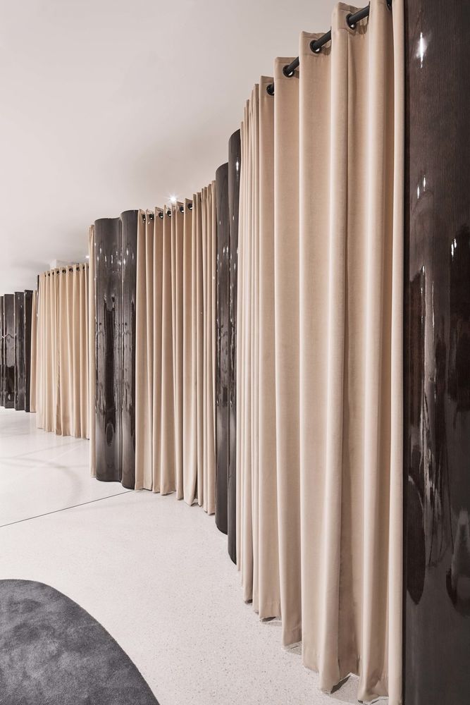 CAMILLA AND MARC Akin Atelier