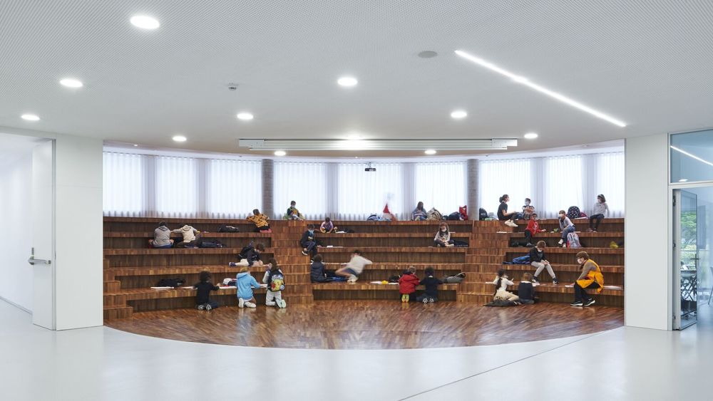西班牙圣塞巴斯蒂安 Aldapeta María Ikastetxea 学校 | 现代教育建筑的典范