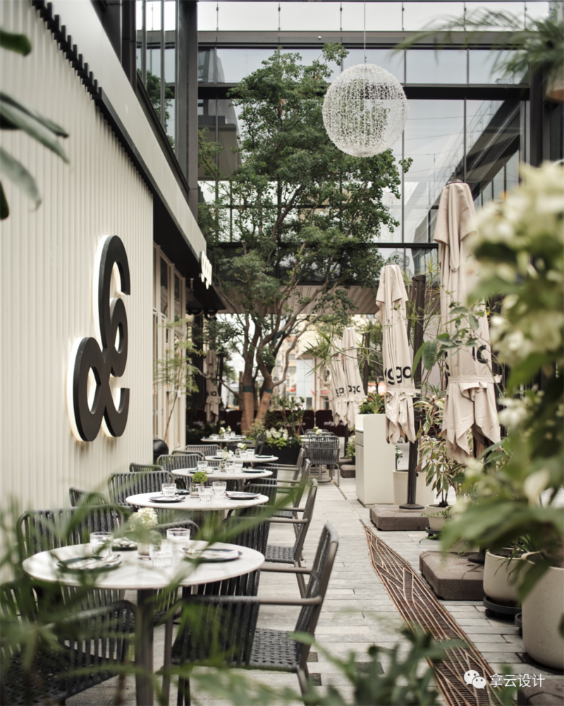 南京万象天地，gaga 餐厅 | 古城中的静谧花园