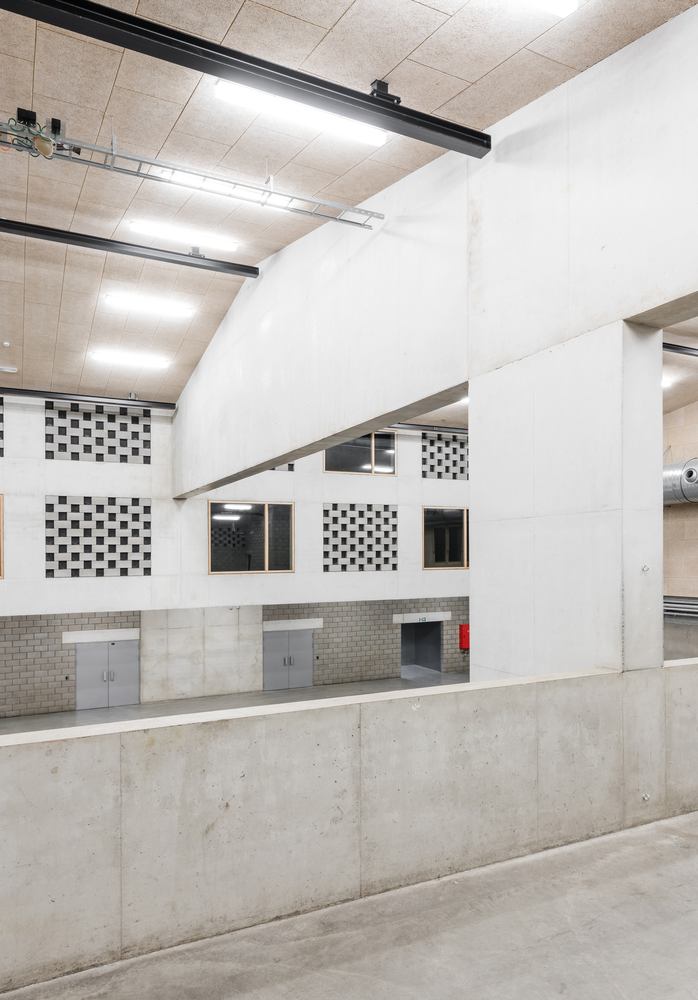 生态活动厅——融入 warehouse 风格的现代派对空间