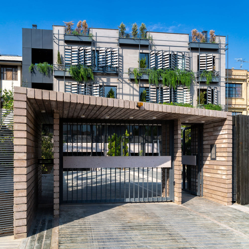Ashari Architects 打造独特双面公寓 | Shimigiah Residential Apartment